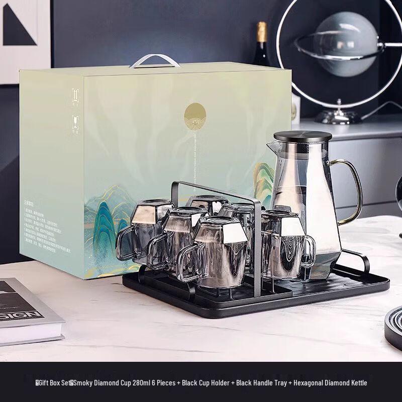 Elegant Heat-Resistant Glass Drinking Cup