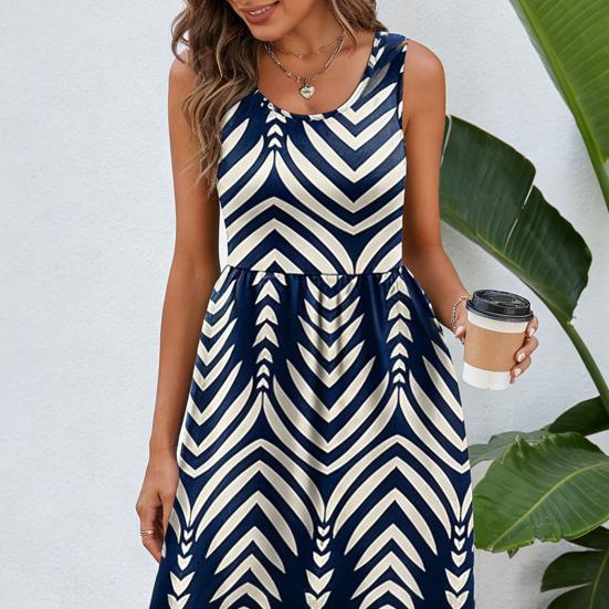 Women's Summer Dress Topiary Print Sleeveless Crewneck Swing Dress Casual Beach Vacation Flowy A-line Sundress