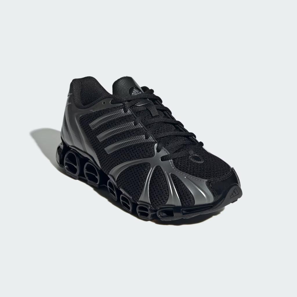 JQ0553 adidas Mega Ghostride Preto Essencial Metálico de Ferro (mulheres)