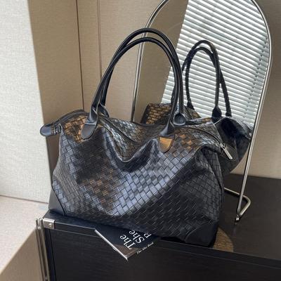 Moda dokuma büyük kapasiteli tote çanta kadın 2024 yeni basit ve çok yönlü kısa mesafeli omuz seyahat çantası gelgit