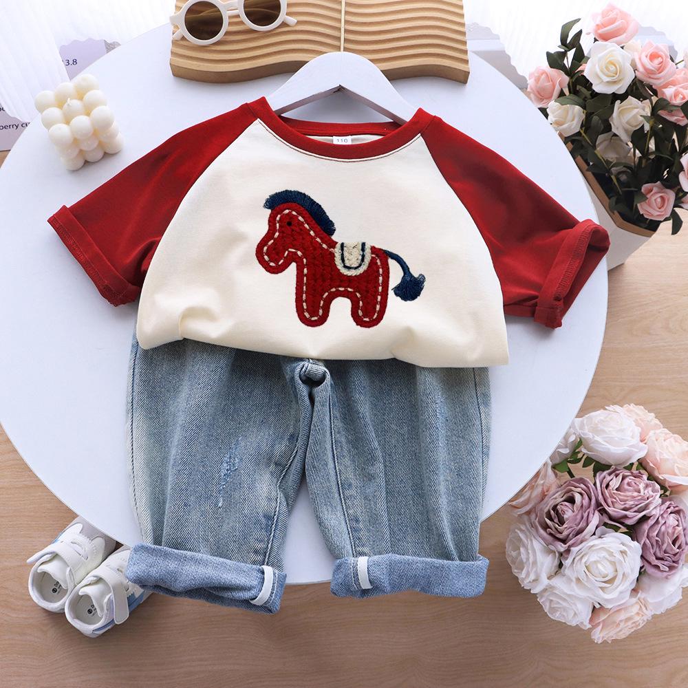 2026 Year of the Horse Family Outfits: Mother-Child Matching Bodysuits for Three or Four