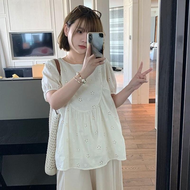 

Blue Women s T-shirts Hollowed Out Embroidery Design Round Neck Tees Loose Casual Versatile Ladies Clothing M бежевый