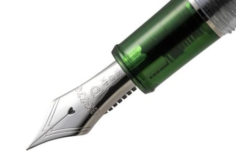 PLATINUM Limited Edition Century Fuji Cloudscape Series Haze 14K Extra Fine EF Fountain Pen #3776 PNB-40000FU-2-EF