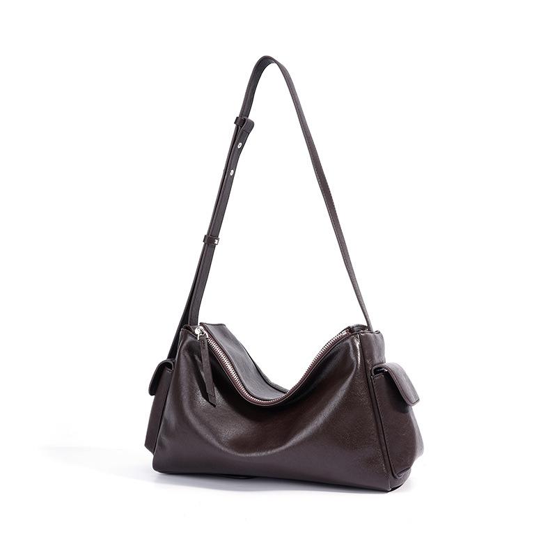 Pillow leather casual autumn and winter bag messenger bag women's fashion portable new women's large-capacity commuter shoulder bag