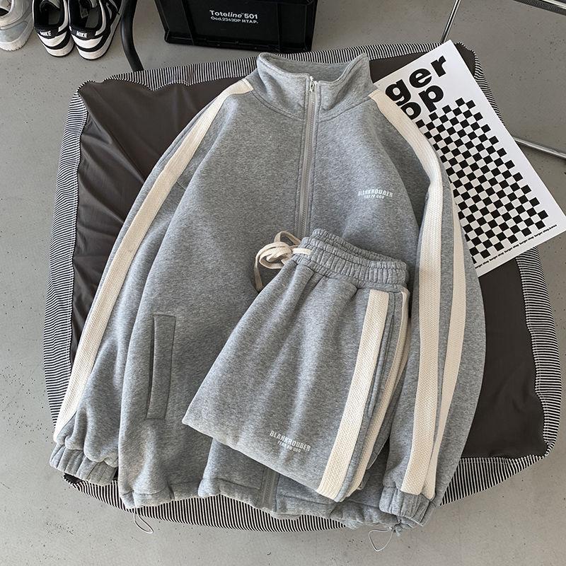 

Мужской кардиган с воротником-стойкой и джоггеры на осень 2024 года: Трендовая корейская повседневная спортивная одежда XX-Large