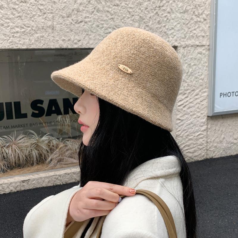 1Pc Autumn and Winter New Basin Hat Wool Blended Bucket Hat Women Show Small Face Versatile Fashion Irregular Wide Brim Warm Hat