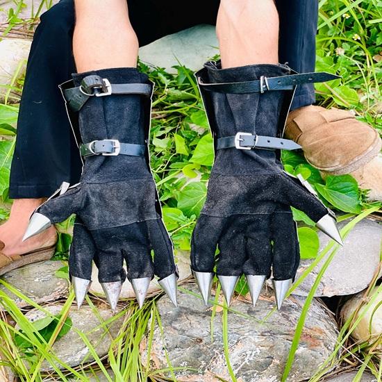 40,64 cm lange, von Nazgûl inspirierte, geätzte Stulpenhandschuhe – Gothic-Fantasy-Kostüm, Halloween-Handschuhe (Paar) – Das perfekte Geschenk