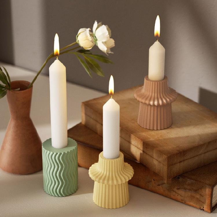 Hochwertige Silikon-Kerzenständerformen mit Streifen zum Basteln von Kerzenhaltern, ideal für Familienbastelaktivitäten