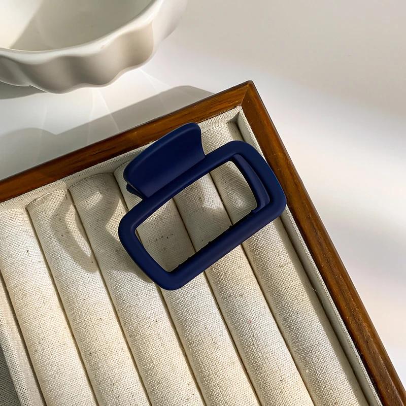 

New Small Hair Claw Clips Women Square High Ponytail Clip Clamp Korean Simple Matte Non Slip Barrettes Girl Hair Accessories