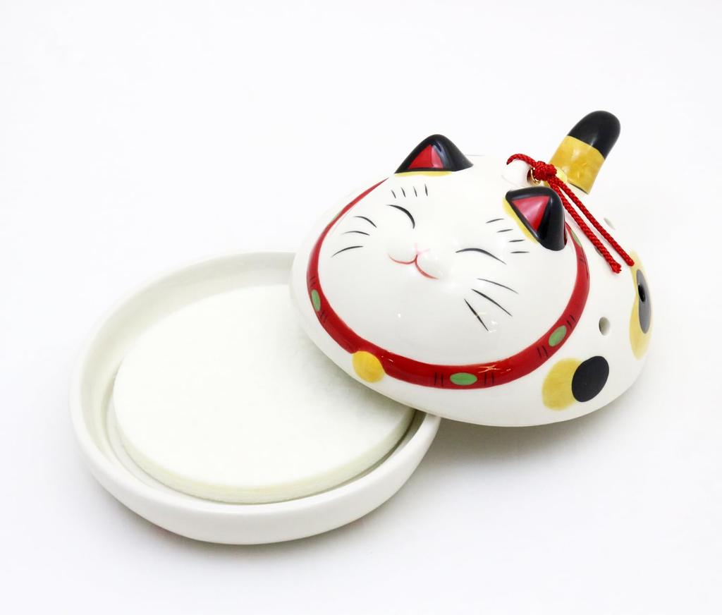 Yakushi Kiln Mosquito Coil Flat Type Coil Happy Koi Koi Cat Holder, (Mosquito Holder)