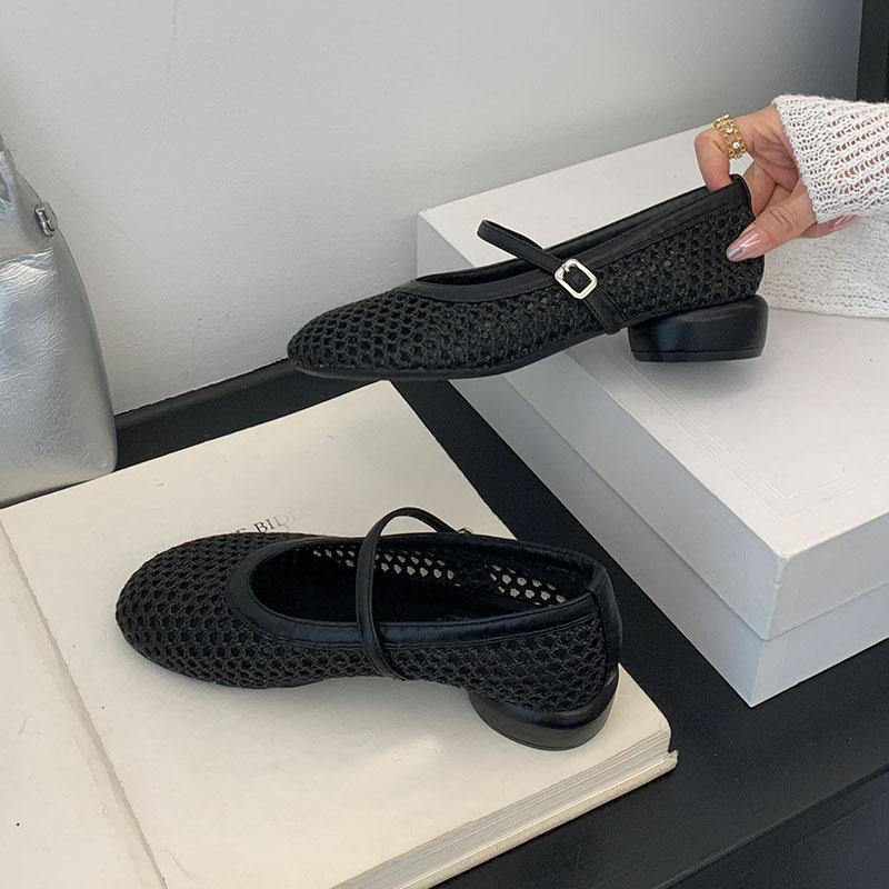 

Модная обувь с ремешком и пряжкой, женские туфли Мэри Джейн в стиле Лолита на низком круглом каблуке, женские неглубокие модные плетеные балетки 35 чёрный