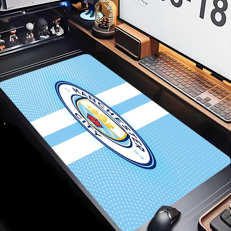 Manchester City Fußballclub Thema Premium Rutschfestes Mauspadd mit Genähten Kanten, Strapazierfähiges Gummi-Material, für Schreibtisch & Gaming Tolle Geschenke