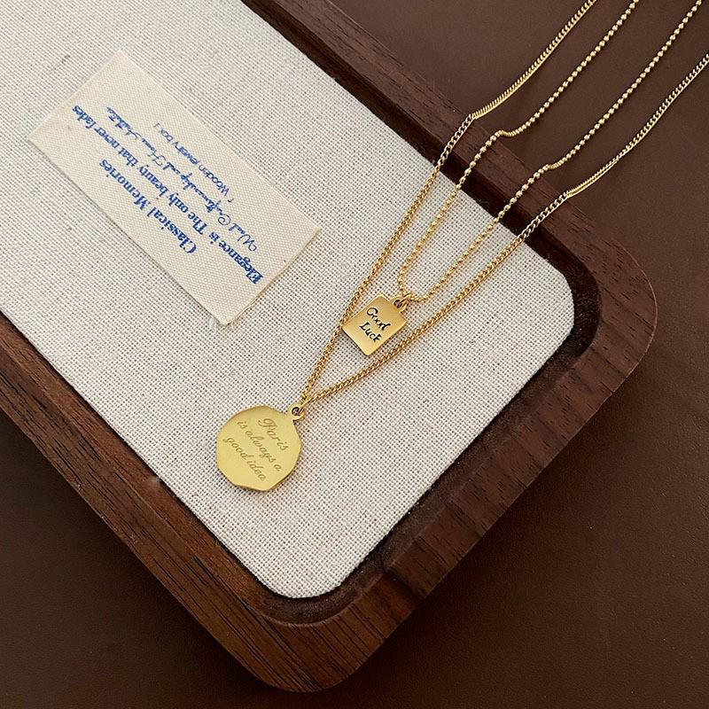 2025 Women's Titanium Steel Necklace: Light Luxury, Clavicle Chain, Non-Fading High-End Accessory