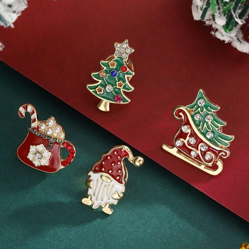 Hot Sale Fashion Alloy Diamond Christmas Tree Sleigh Cute Christmas Theme Brooch