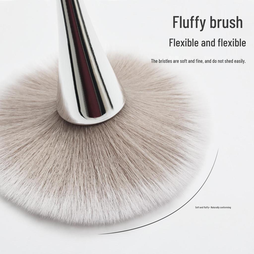 Silver Slim Waist Nail Dust Brush - Soft Bristle Makeup & Cleaning Tool