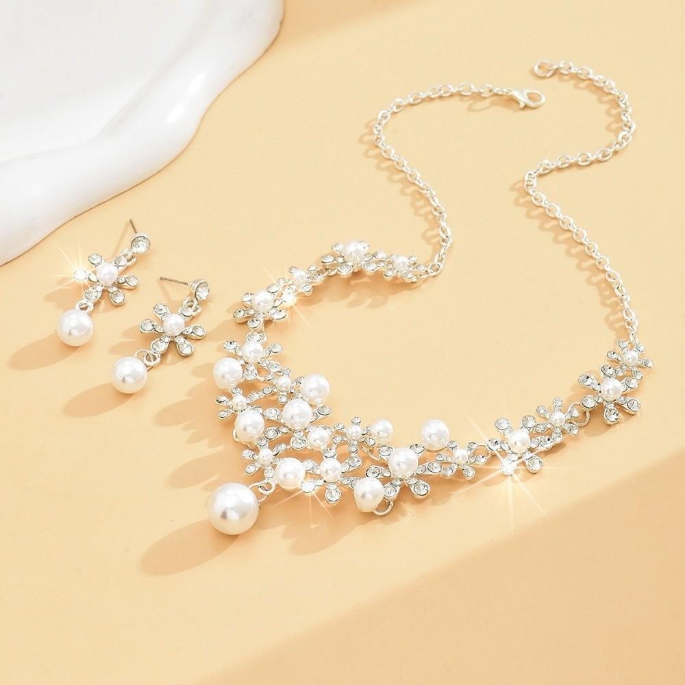 Elegant Pearl Necklace Ears Sparkling Earrings Set Flower Necklace Bridal Wedding