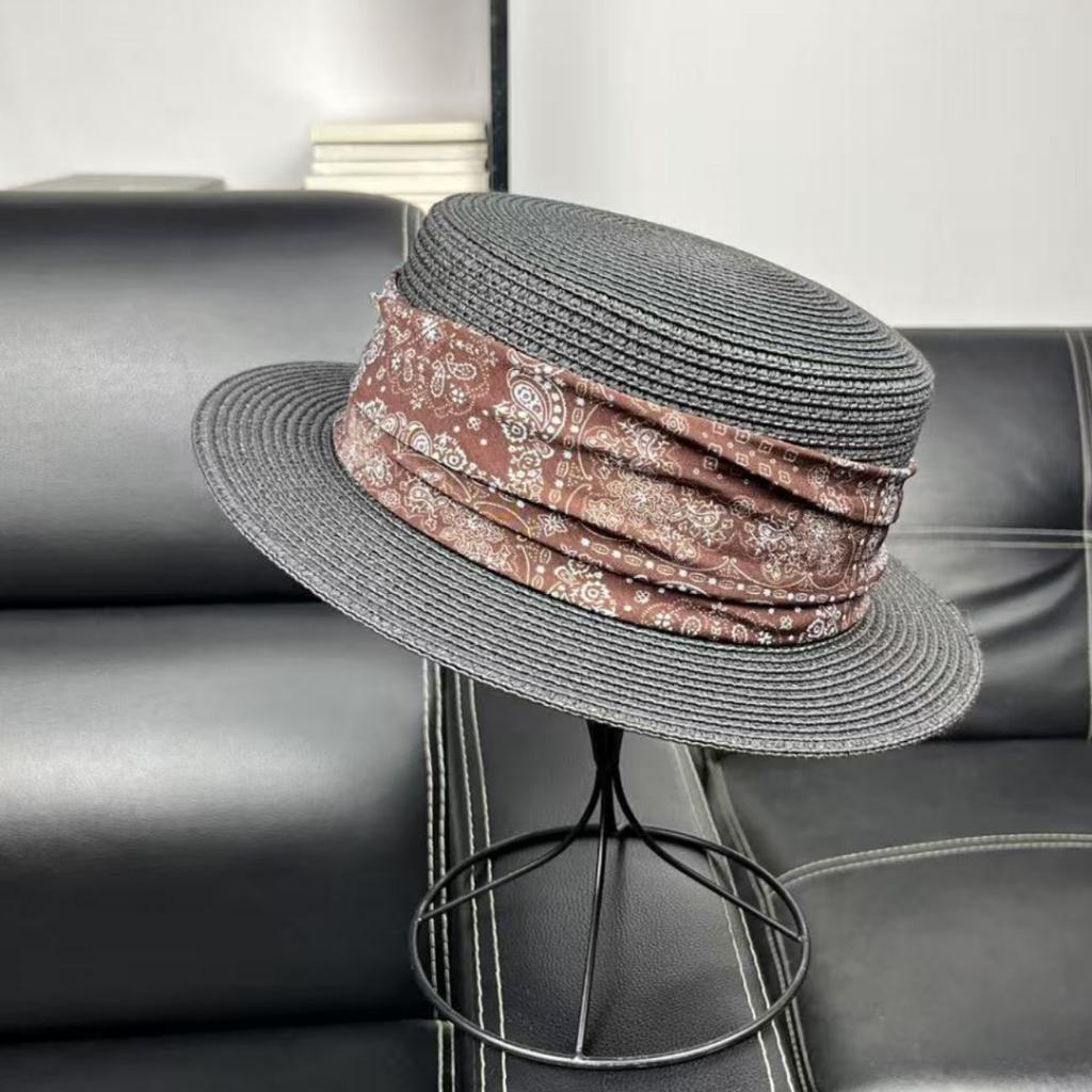2026 Korean version of fashion small edge straw hat women's summer sweet straw woven flat top top top top hat shopping photo sun protection hat