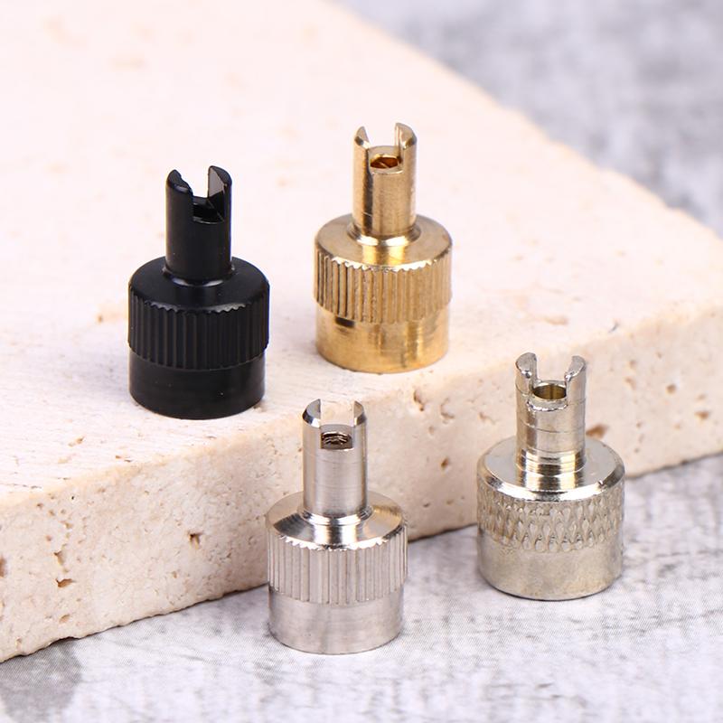 4 Pezzi Tappo Stelo Valvola Pneumatico Metallo Testa a Fessura Copristelo Con Strumento di Rimozione Nucleo Coprivalvole Ruota Per Auto Moto