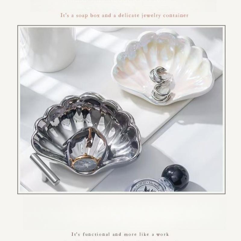 Shell Shaped Ceramic Soap Dish Bathroom Accessories Soap Holder Draining Box Creative Desk Jewelry Display Tray