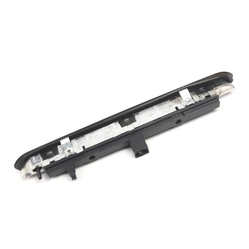3rd Brake Light Lamp Replacement High Mount LED Tail Rear Brake Light for Punto 12-18 Auto Accessory 51974522 51722247