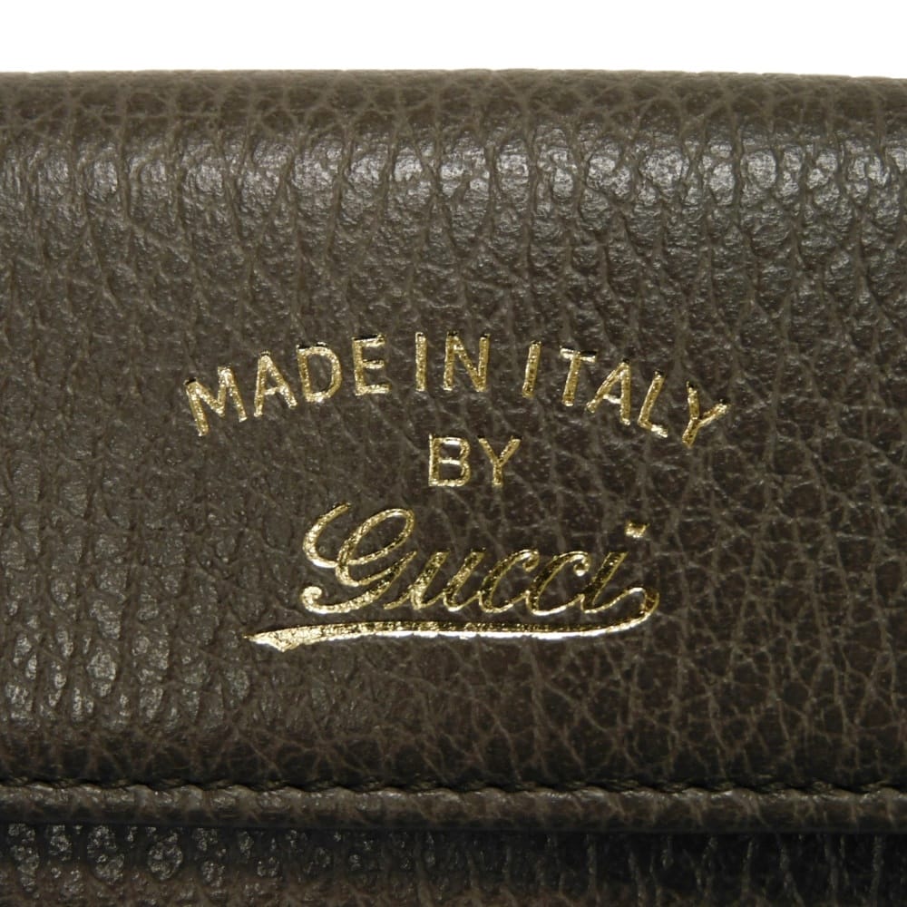 Used 6-ring keychain (product numbers 9539, 354499, CAO2G, 2160, 7949) in pink with a two-tone snap button and cursive