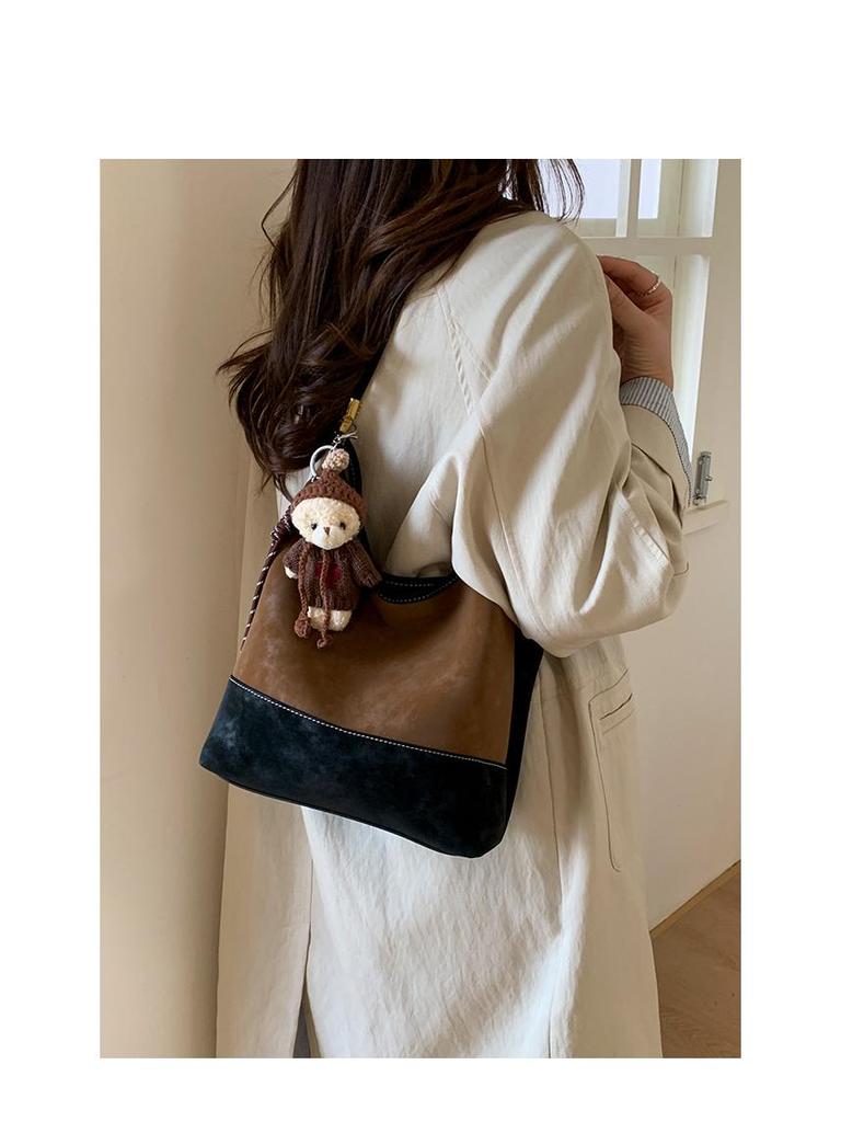 Dam Retro Frostad Mocka Hinkväska - Koreansk Stil Färgblock, Enkel Pendling, 2025 High-End Enkel Axelväska.