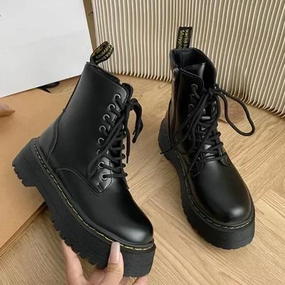 Autumn Lace-up Women Boots Casual Square Heel 2024 Fashion Shoes Female Leather Chelsea Punk Female Goth Shoes Platform Boots