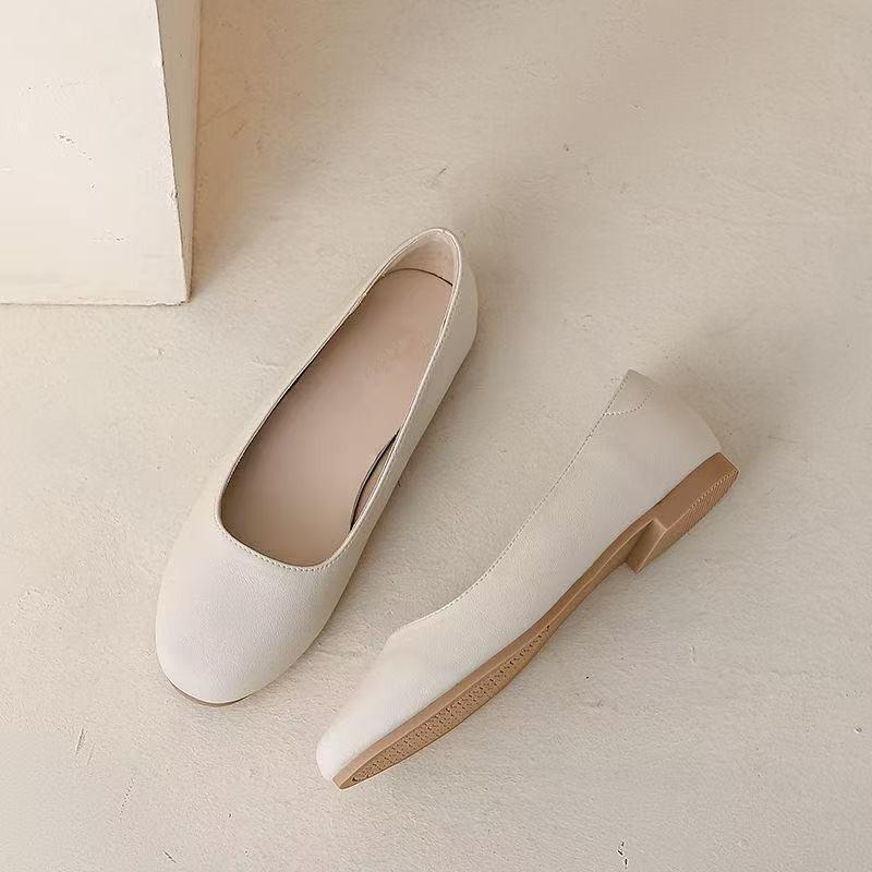 2025 New Autumn Soft Leather Fairy Style Work Shoes Fashion Round Head Commuting Shallow Mouth Single Shoes Women
