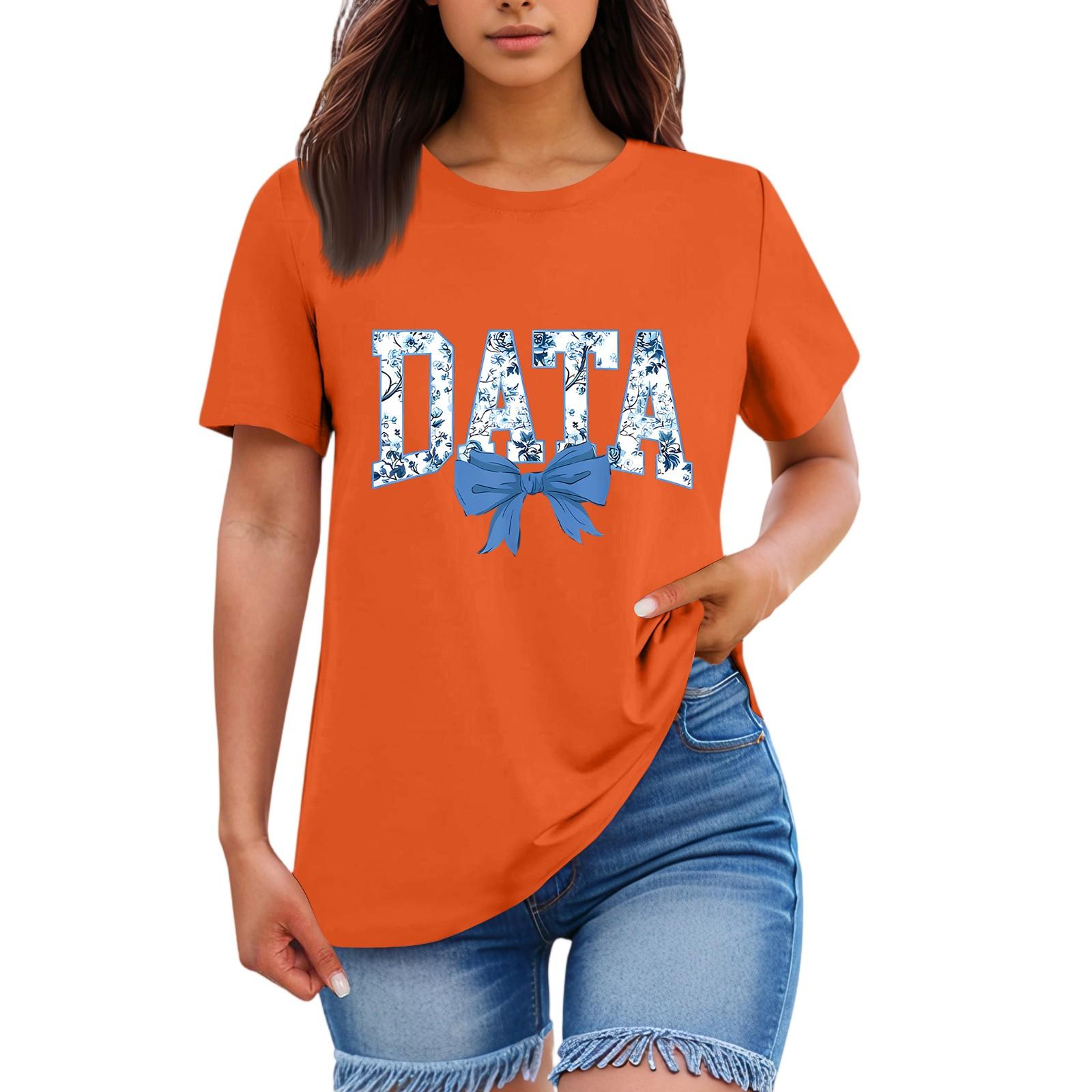 

Женская свободная удобная повседневная модная футболка с принтом персонажа «TADA», круглым вырезом и короткими рукавами M шафрановый