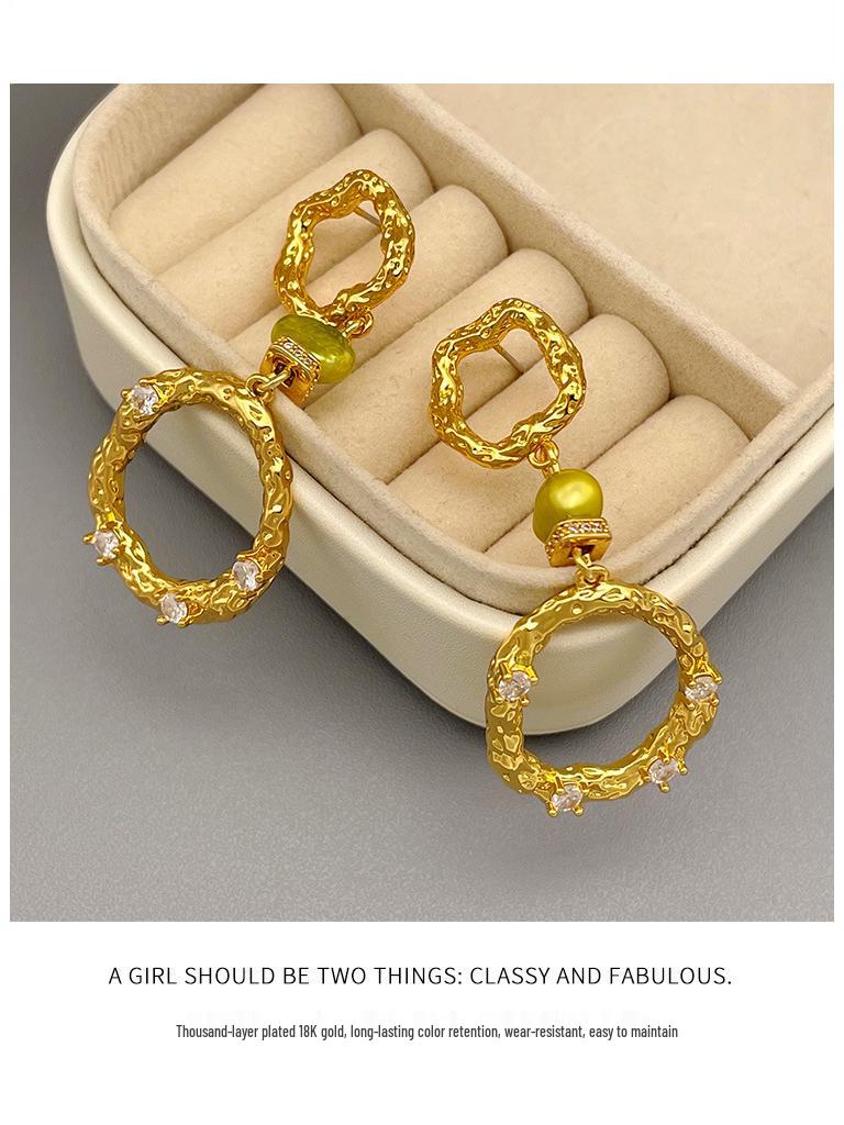 European & American Retro Hammered Double Circle Pearl Statement Earrings