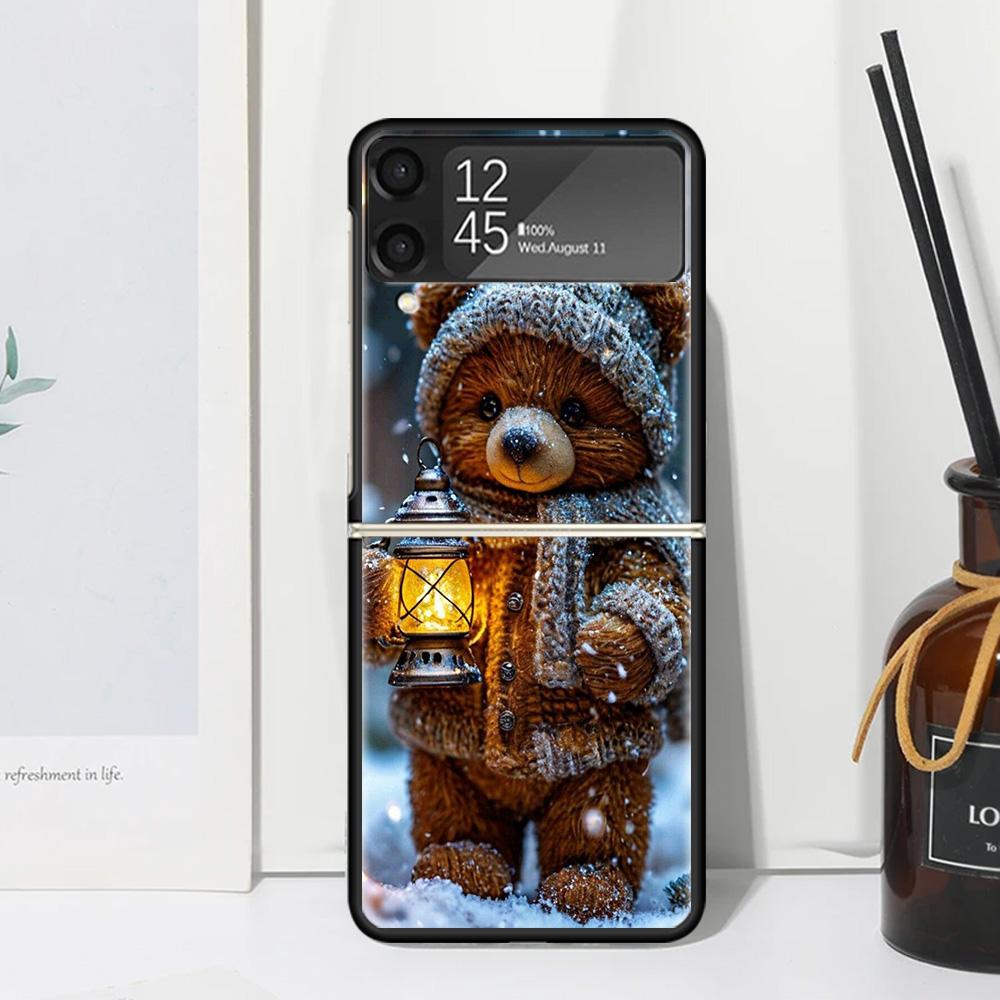 Animal Brown Cute Bear Phone Case Cover for Samsung Galaxy Z Flip 7 6 5 4 3 5G Flip3 Flip4 Flip5 ZFlip6 ZFlip7 Black Fundas Clea