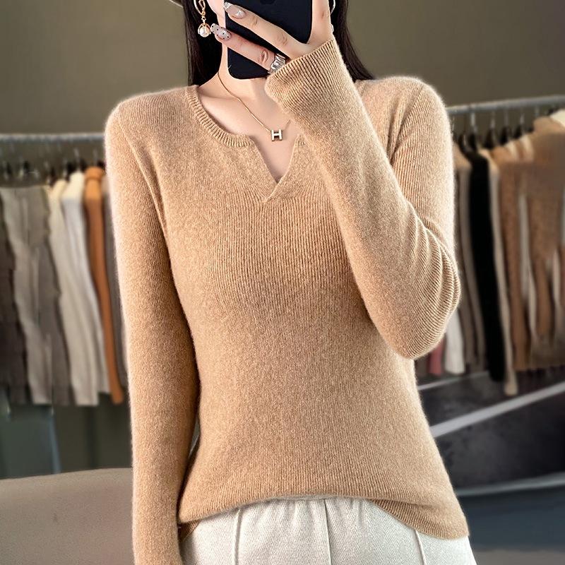 Autumn and winter new long-sleeved solid-color slim-fit bottoming shirt round V-neck sweater women's knitted sweater jumper top
