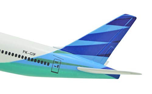 TANG DYNASTY 1/400 Scale Standard Version Garuda Indonesia Airlines B777-300ER Alloy Airplane Model Toy