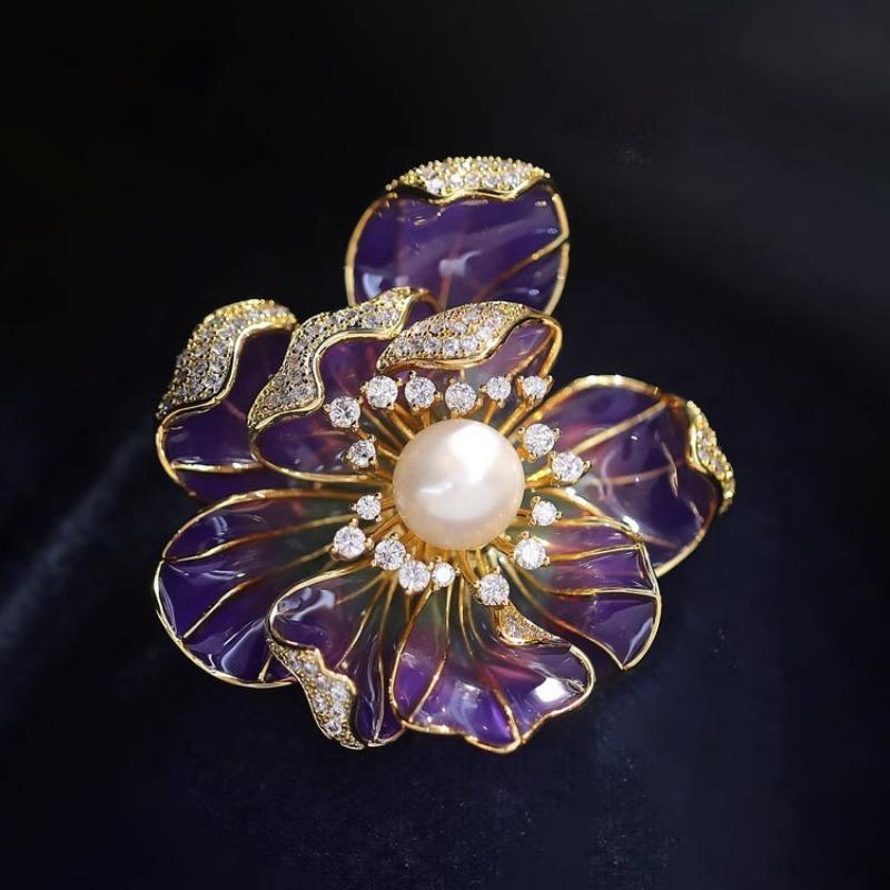 Peony Brooch, High-end Women's Luxurious and Elegant Brooch with A Niche Design Sense