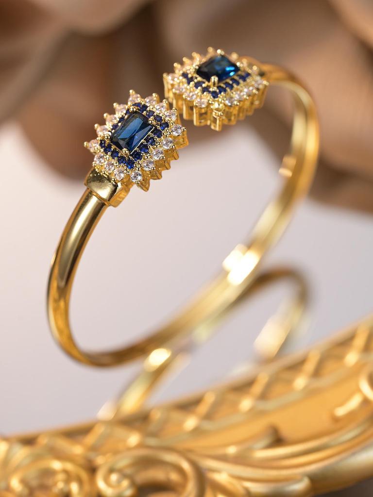 Leicht-Luxus Edelstein Quadrat Armband: 18 Karat Offen Verstellbar, Mehrere Farben Verfügbar