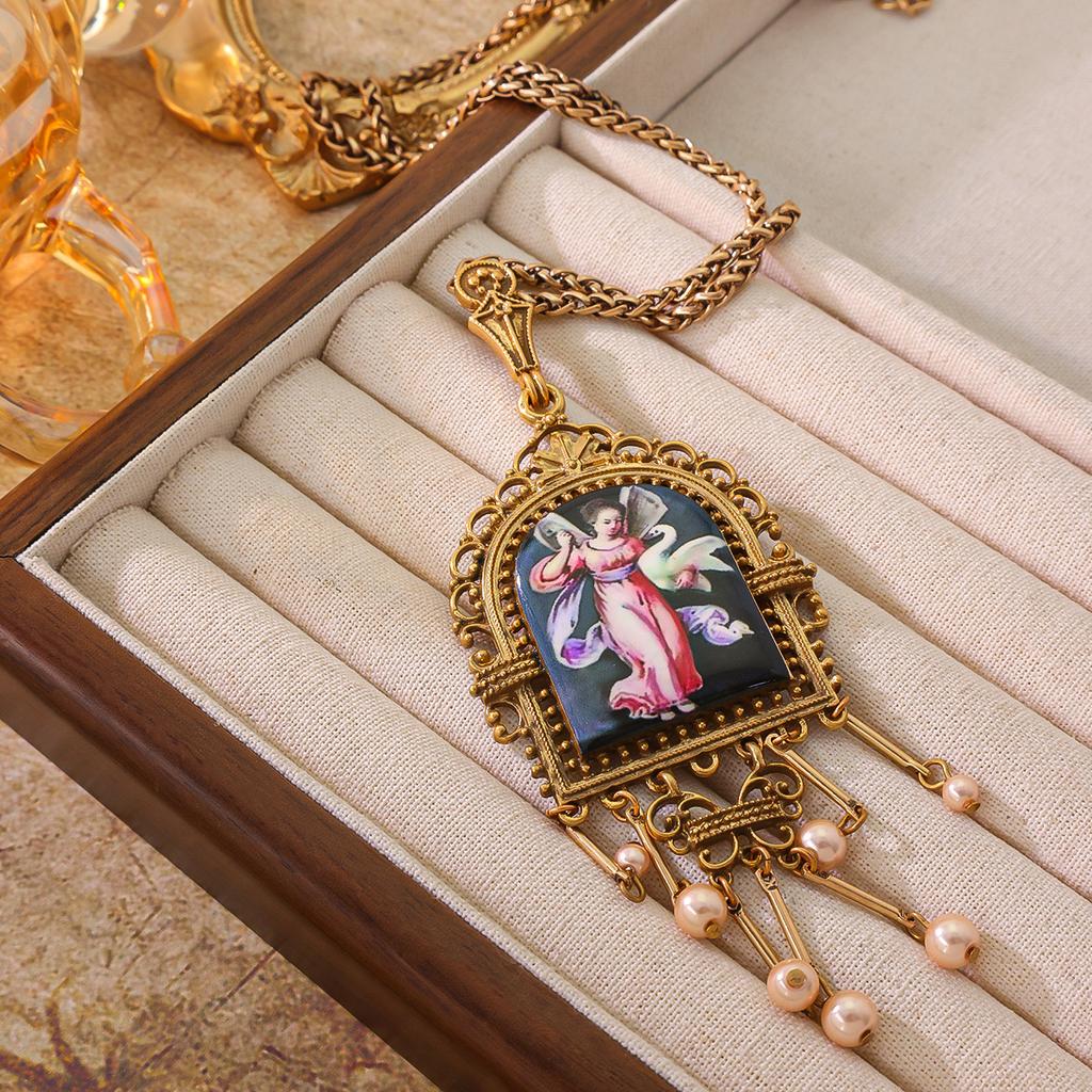 Medieval Retro Court Style Temperament Imitation Pearl Necklace Fringed Stud Earrings Replica Ethnic Style Earrings