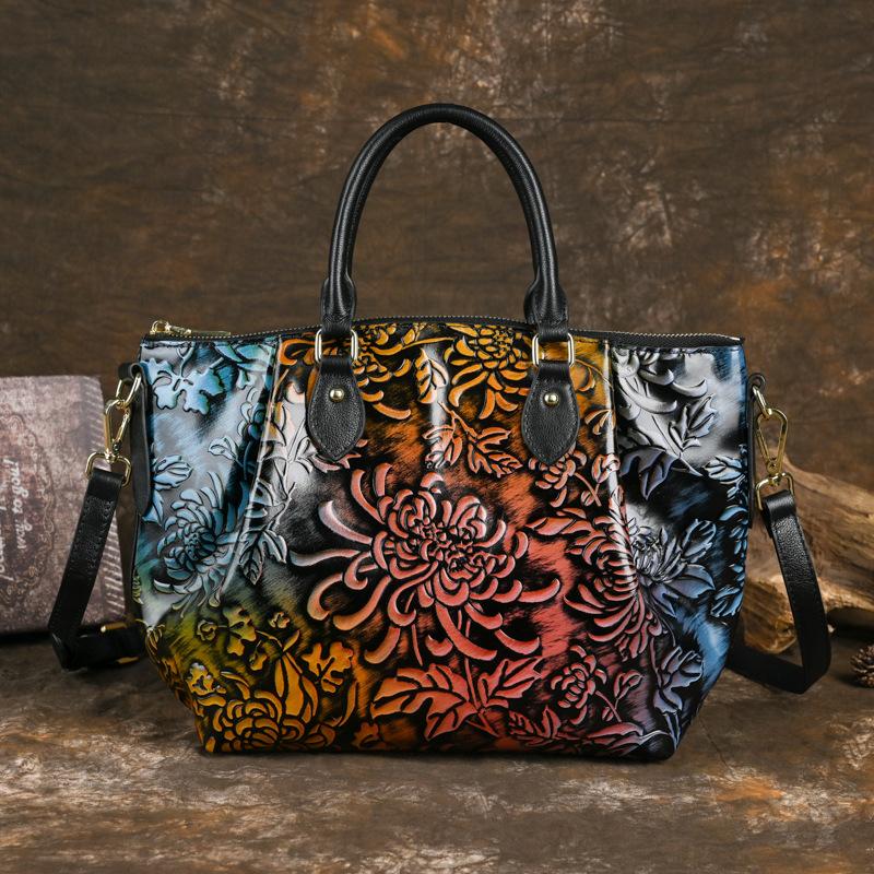 

2024 Новая модная ретро-сумка ручной работы с трехмерным тиснением для женщин