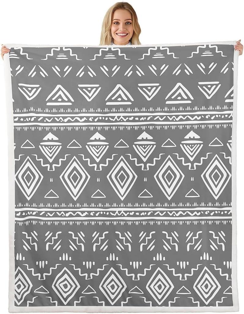 Navajo Pattern Blanket Tribal Design Fleece Throw Southwestern Decor Geometric Print Cozy Home Textile