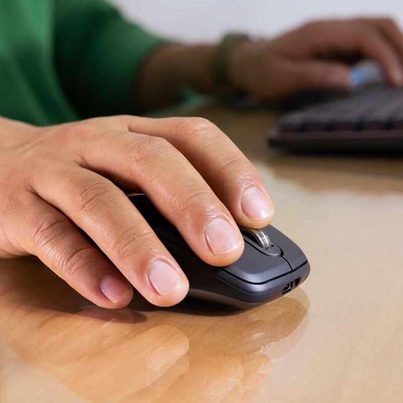 Universal 3S Wireless Bluetooth Mouse with 3-Mode Charging for Home, Office, or Business Use