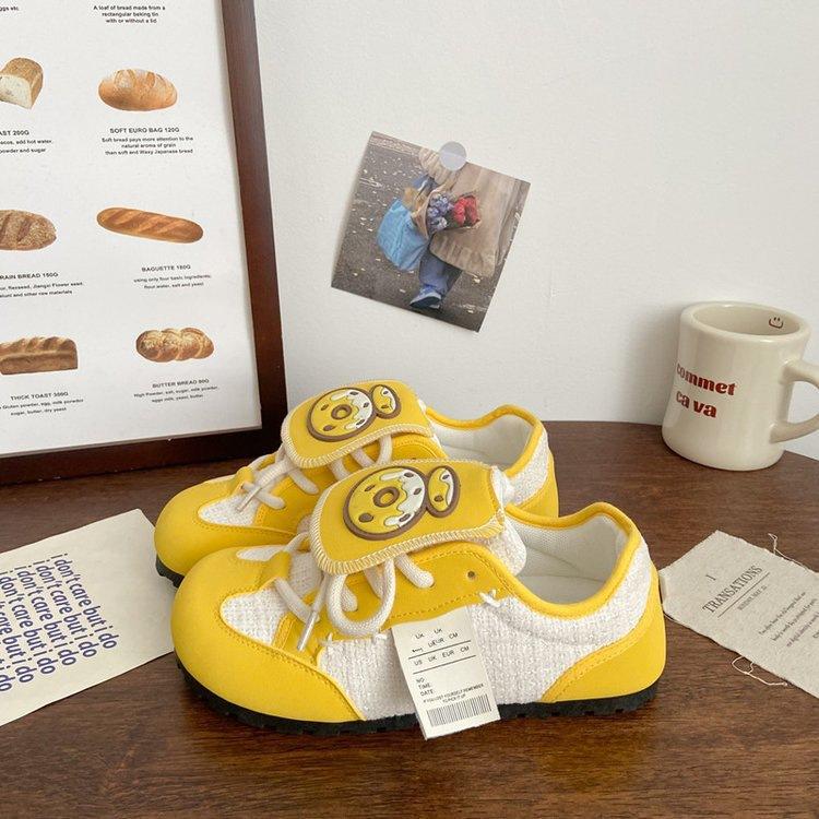 

Niche design sense versatile casual moral training shoes women s 2025 spring new sports board shoes platform versatile canvas shoes 40