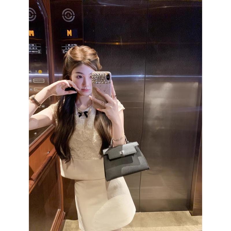 Элегантный женский комплект L