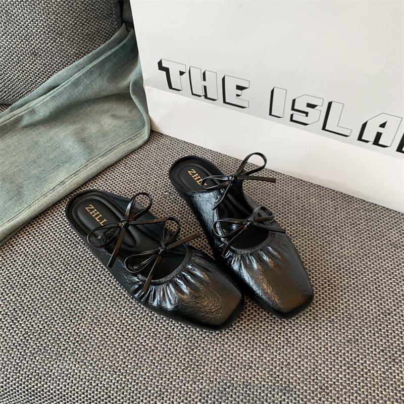 

Slippers women s summer outer wear bag head half slippers flat sandals widened fat feet large size women s shoes to 45 чорний