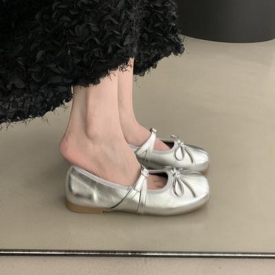 Flat Bottom Shallow Mouth Single Shoes Women's 2025 Autumn New Soft Sole with Skirt Doudou Shoes Silver Jk Mary Jane Small Leather Shoes