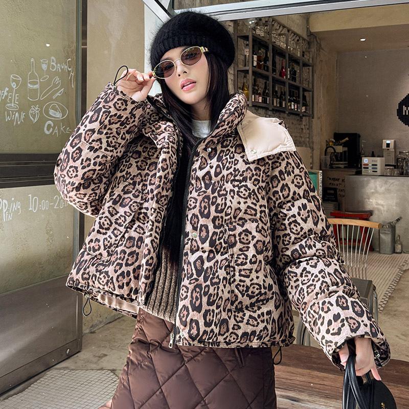 Women's Thickened Short Detachable Hood Leopard Print Jacket