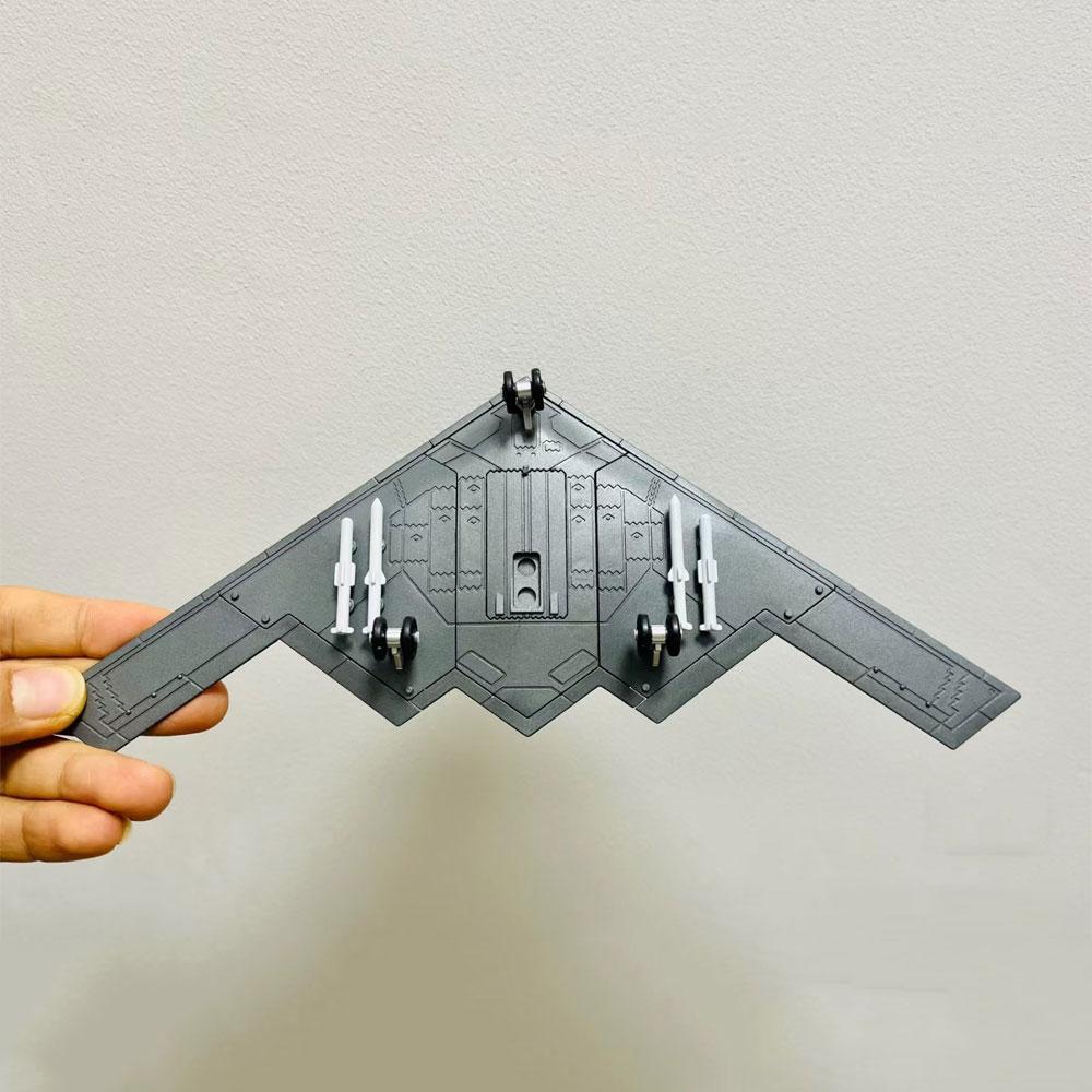 1 200 Scale Us Air Force B2 Spirit Stealth Bomber Abs Diecast Aircraft Model With Display Base Collectible Gift Home Decor