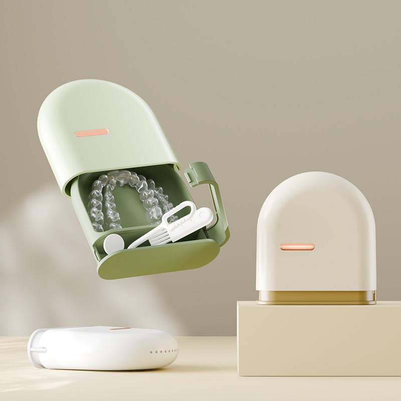 Transparent Cover Dental Storage Box Invisible Braces Box Dentures Orthodontic Cleaning Storage Box Retainer Box Portable Storage Box