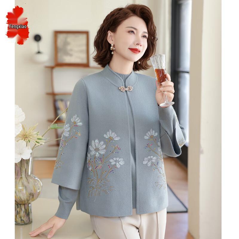 

Стильный трикотажный комплект свитера на осень 2025 года для женщин среднего возраста XL