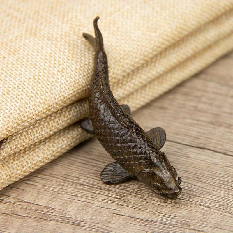 Retro Metall Karpfen Fisch Figur Miniatur Teetisch Haustier Kleine Verzierung Tier Feng Shui Handwerk Heimdekorationszubehör
