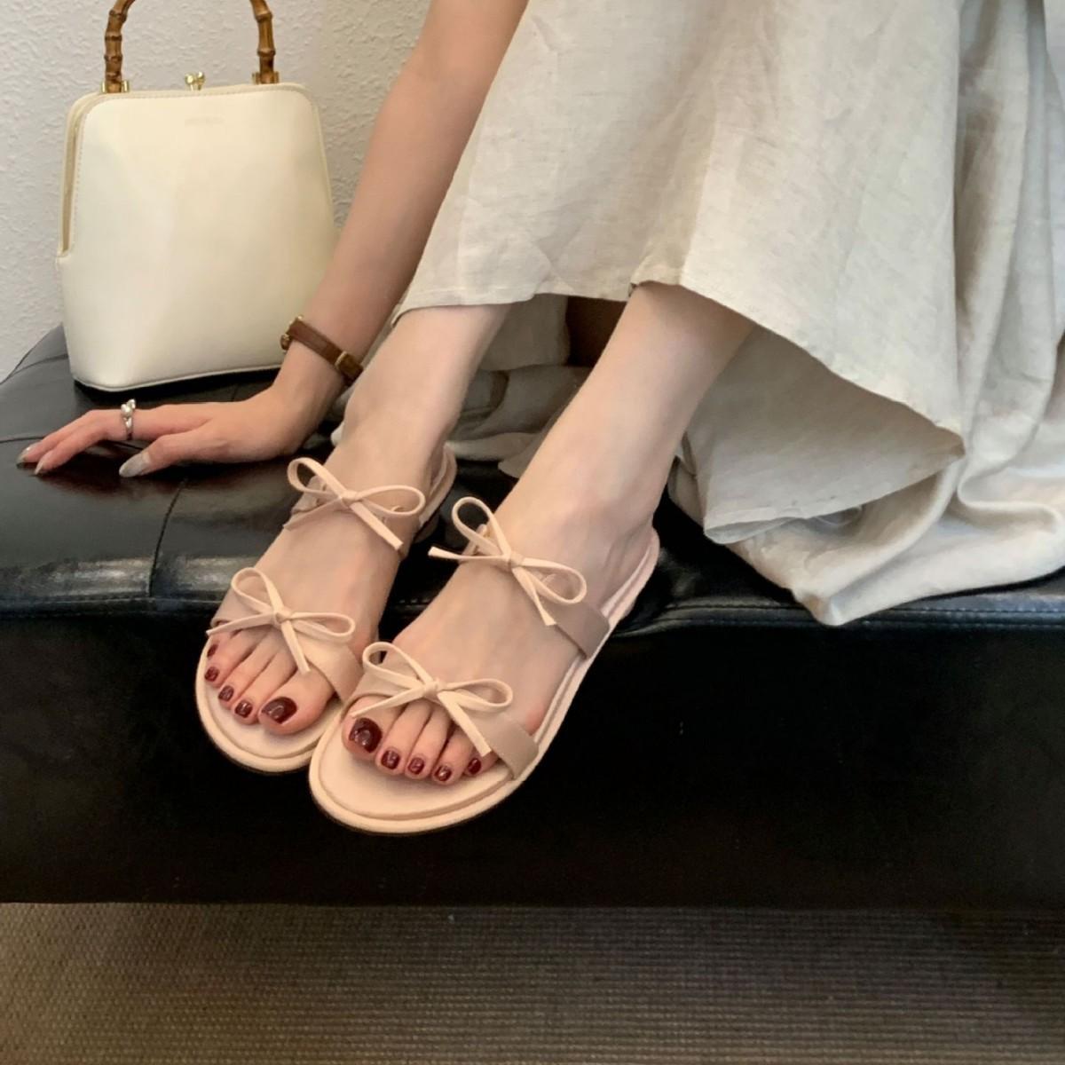 

2025 new French bow with thick heel sandals women s summer wear cool slippers medium heel open-toed women s shoes 39 шампанского