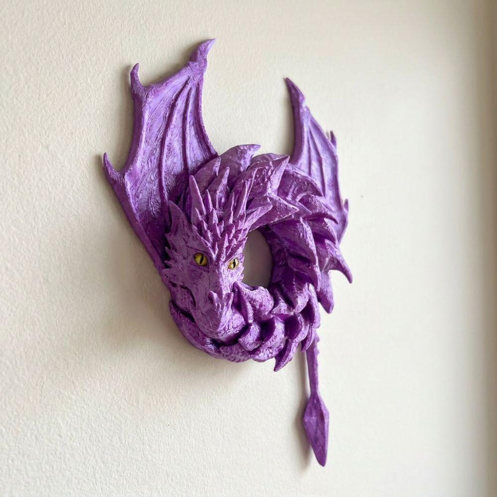 Gothic Fantasy Dragon Wreath Ornament Dark Style Dark Flying Dragon Sculpture Bedroom